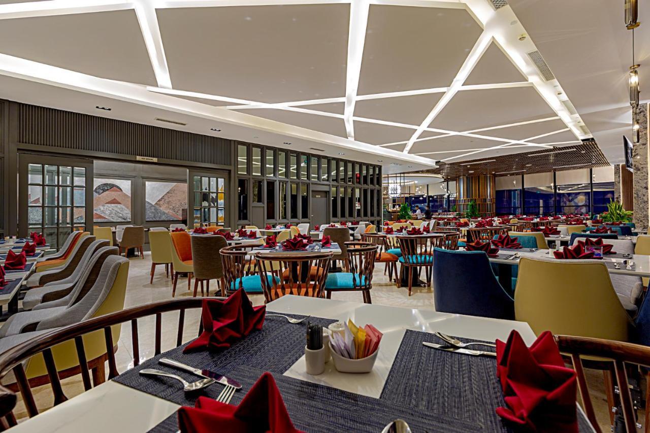 Peninsula Hotel Danang 외부 사진